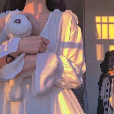 昨晚的女孩